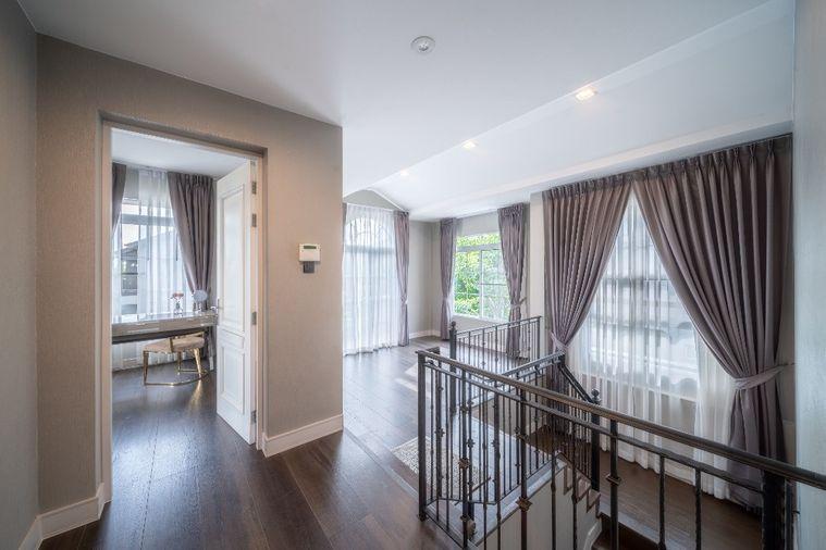 picture Rare Luxury Corner Unit | South-Facing | Serene, Breezy & Stylish - 20/39
