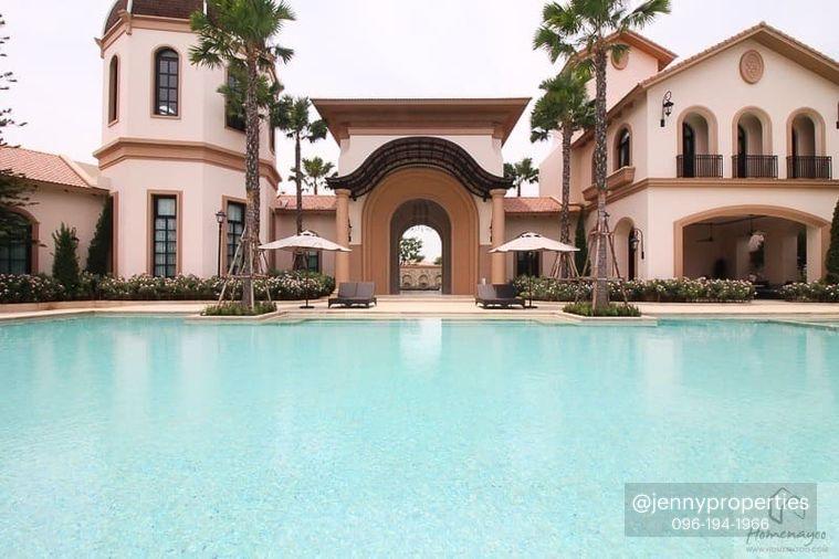 picture Rare Luxury Corner Unit | South-Facing | Serene, Breezy & Stylish - 37/39