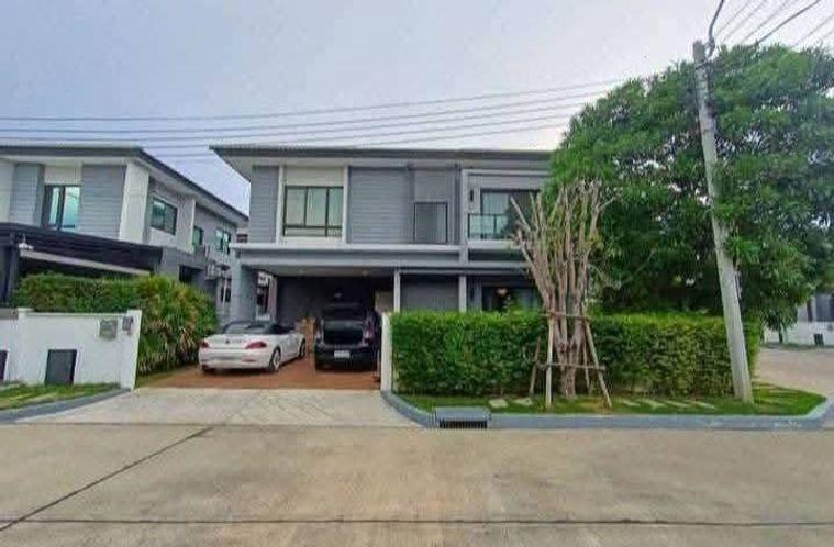 picture Single house for rent ✨ Centro Ramindra-Chatuchot ✨ 4 bedrooms, 3 bathrooms, fully furnished and equipped with appliances - 2/11