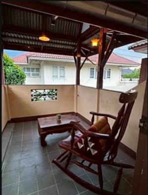 picture 3beds 2bath 240sqm. Line id: @pfagent - 9/11