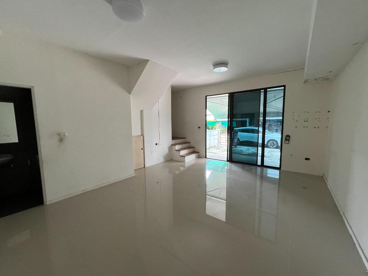 รูป BG 1707 : หมู่บ้านพลีโน่ รามอินทรา - รูปที่ 13/27