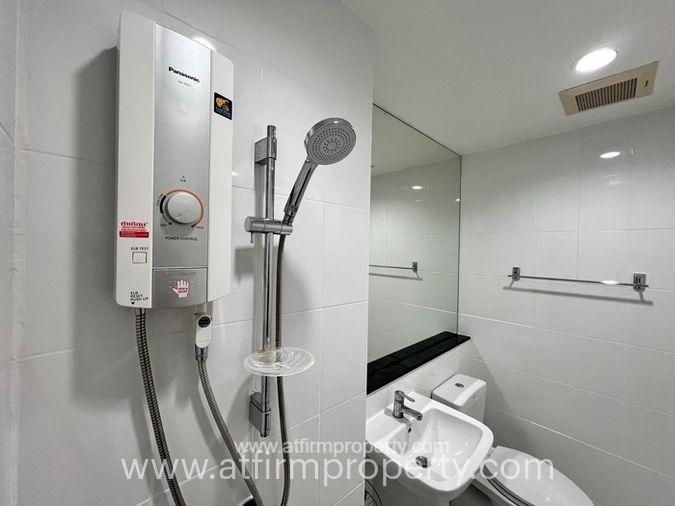 รูป 💥💥ขายห้องพร้อมอยู่!! Condo The Tree Interchange พื้นที่ 22.77 ตร.ม. ตึก A ชั้น 20 วิวไม่บล็อก เพียง 2.1 ล้านบาท!! สนใจ LINE ID: @atfirm💥💥 - รูปที่ 12/16