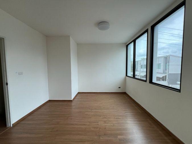 รูป BG 1707 : หมู่บ้านพลีโน่ รามอินทรา - รูปที่ 27/27