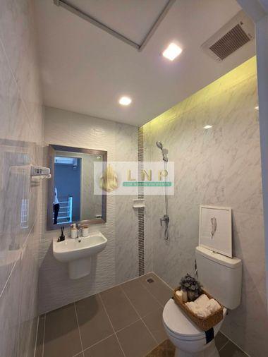 รูป 🏠 ขายบ้าน : Lio Suk Sawat-Pracha Uthitt 90 (ไลโอ สุขสวัสดิ์-ประชาอุทิศ 90) รหัสทรัพย์ | 📌 LNP-H576 - รูปที่ 2/12