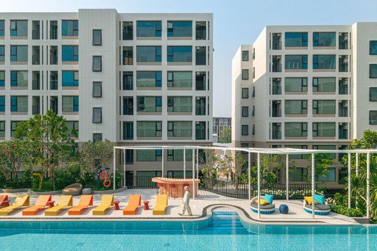 picture Condo for sale n Bangsaen, 1.79 MB. end of year promotion - 10/15