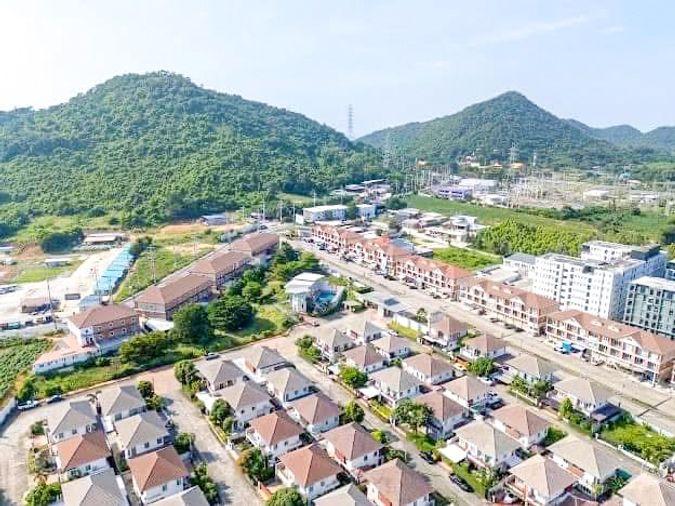 รูป ขาย บ้านเดี่ยวหลังใหญ่ มบ.โคโค่ ฮิลล์ แหลมฉบัง ขนาด 68ตรว 4ห้องนอน แต่งสวย บิ้วอินทั้งหลัง วิวเขา ใกล้ม.เกษตรศรีราชา - รูปที่ 2/20