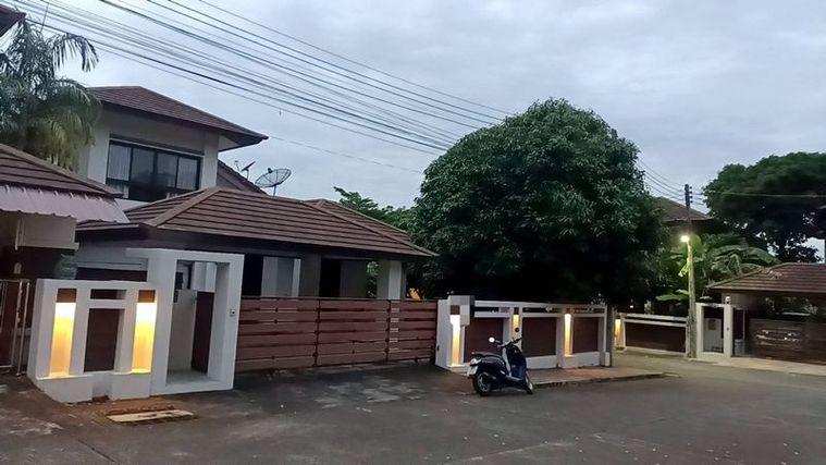 picture Large second-hand detached house for sale in The Valley Village, Sriracha, Chonburi - 10/11