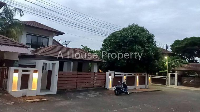 รูป ขายบ้านเดี่ยวมือสอง หลังใหญ่ หมู่บ้านเดอะ วัลเลย์ ศรีราชา ชลบุรี - รูปที่ 10/11