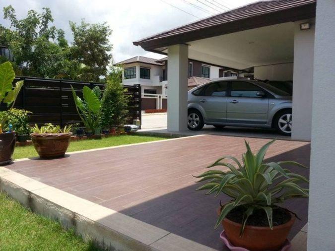 picture Large second-hand detached house for sale in The Valley Village, Sriracha, Chonburi - 2/11