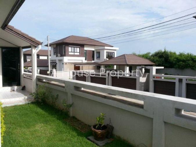 รูป ขายบ้านเดี่ยวมือสอง หลังใหญ่ หมู่บ้านเดอะ วัลเลย์ ศรีราชา ชลบุรี - รูปที่ 4/11