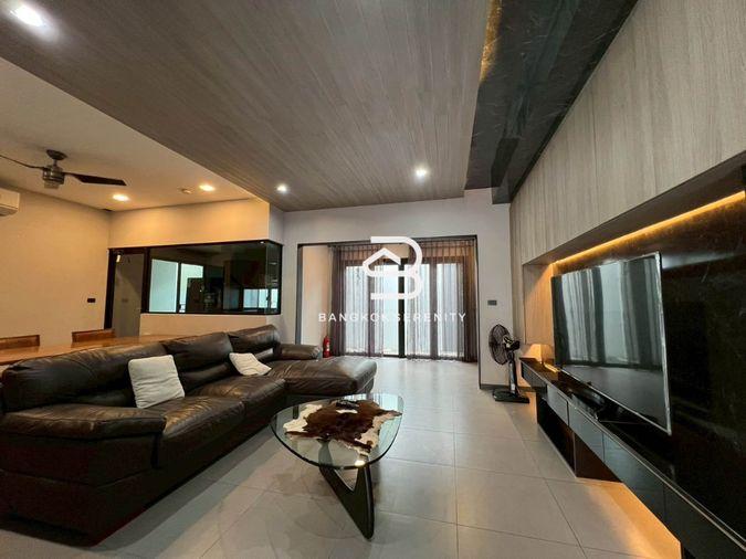 picture Vive Bangna Km.7 for rent with furniture - 8/23