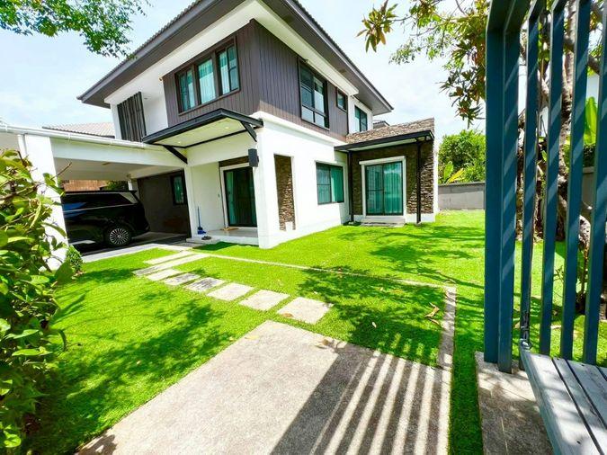 รูป 🏡บ้านเดี่ยวให้เช่า✨มัณฑนา บางนา กม.7 แต่งครบสวยพร้อมอยู่ (4 ห้องนอน 3 ห้องน้ำ) เพียง 70,000/เดือน ▫️Line: @sanhaproperty📲092-6242892 รหัส SHW056 - รูปที่ 13/14