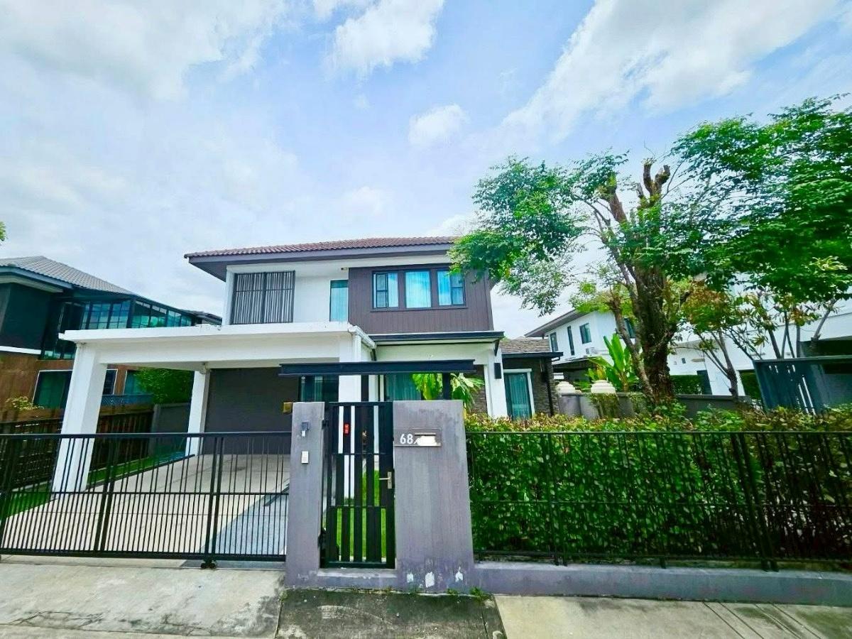 รูป 🏡บ้านเดี่ยวให้เช่า✨มัณฑนา บางนา กม.7 แต่งครบสวยพร้อมอยู่ (4 ห้องนอน 3 ห้องน้ำ) เพียง 70,000/เดือน ▫️Line: @sanhaproperty📲092-6242892 รหัส SHW056 - รูปที่ 1/14