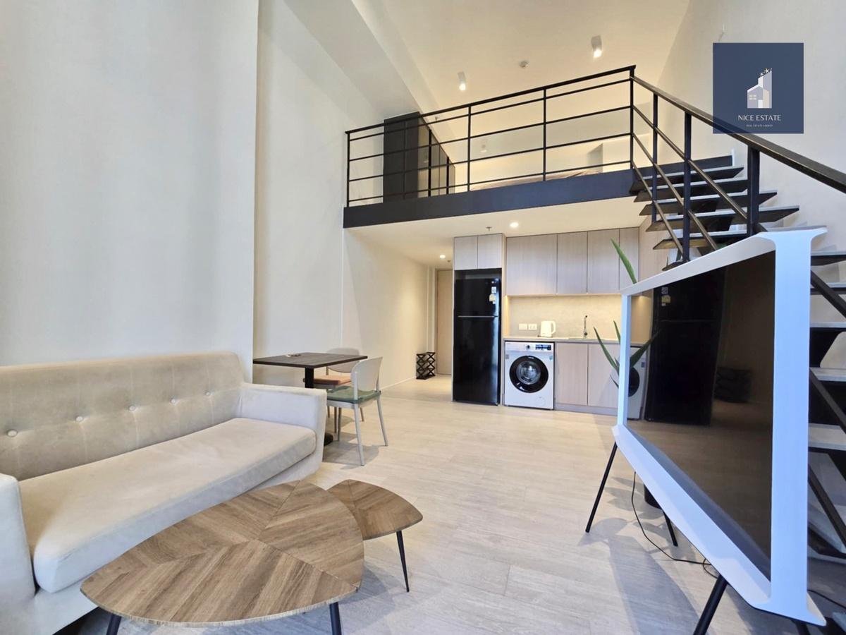 รูป The Lofts Silom BTS Surasak Lofts 1Bedroom Take Clear View - รูปที่ 1/12