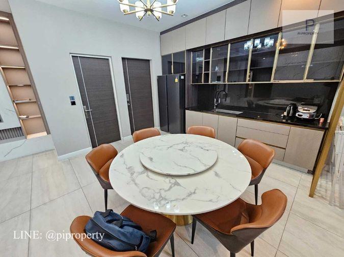 รูป ขายบ้านเดี่ยวหรูสไตล์โมเดิร์นตกแต่งพร้อมอยู่ โครงการเดอะเจนทรี พัฒนาการ 4 ห้องนอน 5 ห้องน้ำ ที่จอดรถ 3 คัน บ้านเดี่ยวสุดหรูในโครงการพัฒนาการ - รูปที่ 4/67