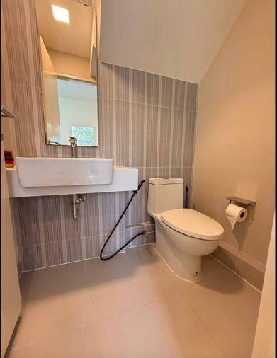 picture 3beds3bath Available now! 133sqm 2stories / 2parking. Line id: @pfagent - 5/17