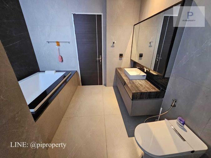 รูป ขายบ้านเดี่ยวหรูสไตล์โมเดิร์นตกแต่งพร้อมอยู่ โครงการเดอะเจนทรี พัฒนาการ 4 ห้องนอน 5 ห้องน้ำ ที่จอดรถ 3 คัน บ้านเดี่ยวสุดหรูในโครงการพัฒนาการ - รูปที่ 27/67
