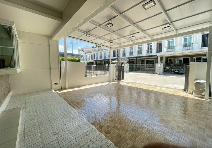 picture 3beds3bath Available now! 133sqm 2stories / 2parking. Line id: @pfagent - 16/17