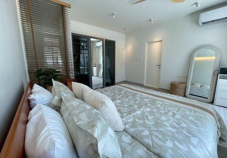 picture 3beds3bath Available now! 133sqm 2stories / 2parking. Line id: @pfagent - 9/17