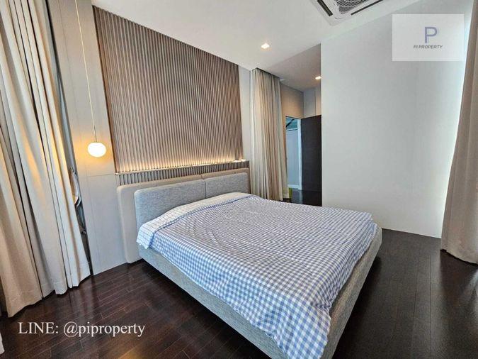 รูป เฟอร์นิเจอร์ครบ บ้านเดี่ยวหรูทันสมัยให้เช่าในเดอะเจนทรีพัฒนาการ 4 ห้องนอน + 5 ห้องน้ํา + ที่จอดรถ 3 คัน ชุมชนที่อยู่อาศัยวิลล่าพัฒนาการชั้นนํา - รูปที่ 15/67