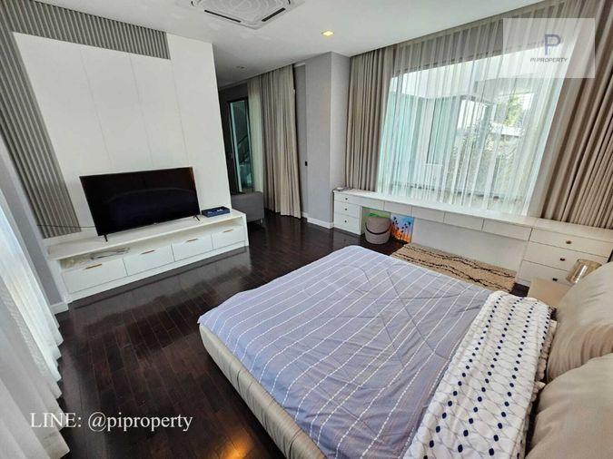 รูป ขายบ้านเดี่ยวหรูสไตล์โมเดิร์นตกแต่งพร้อมอยู่ โครงการเดอะเจนทรี พัฒนาการ 4 ห้องนอน 5 ห้องน้ำ ที่จอดรถ 3 คัน บ้านเดี่ยวสุดหรูในโครงการพัฒนาการ - รูปที่ 24/67