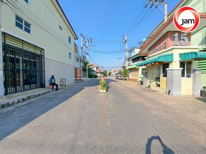 รูป AJ 0495 : หมู่บ้านบัวทองธานี 15 - รูปที่ 2/16