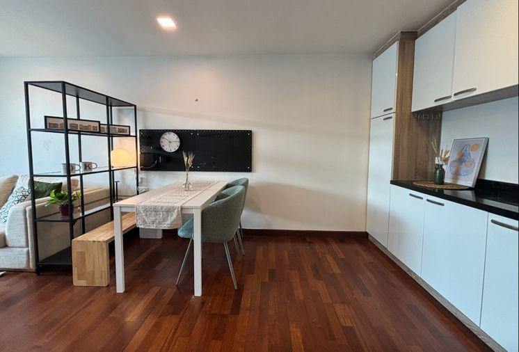 picture DLV Thonglor. 1bed 60sqm. Line id: @pfagent - 4/11