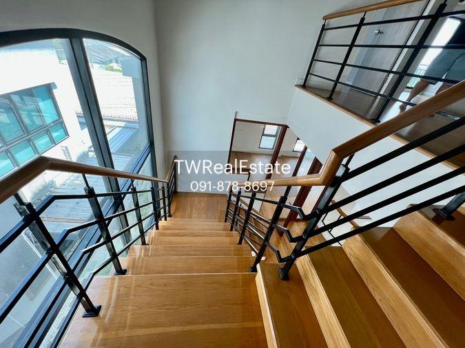 รูป ขายบ้านแฝด 3 ชั้น ศุภาลัย เอสเซ้นส์ ลาดพร้าว | บ้านสวยหลังใหญ่ พื้นที่ใช้สอยกว่า 330 ตร.ม. ตกแต่งพรีเมียมทั้งหลัง ทำเลศักยภาพ ใจกลางลาดพร้าว - รูปที่ 16/24