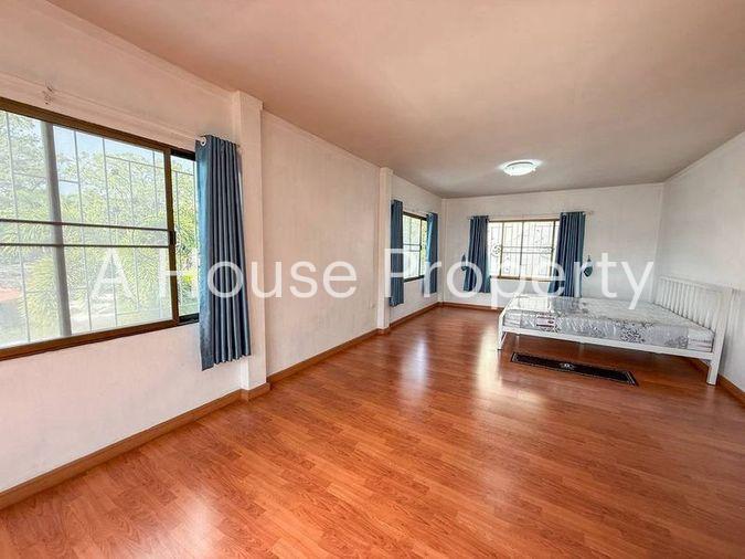 picture Sriracha detached house for rent, Country Home 2 project, great location, near J-Park Mall - 10/20