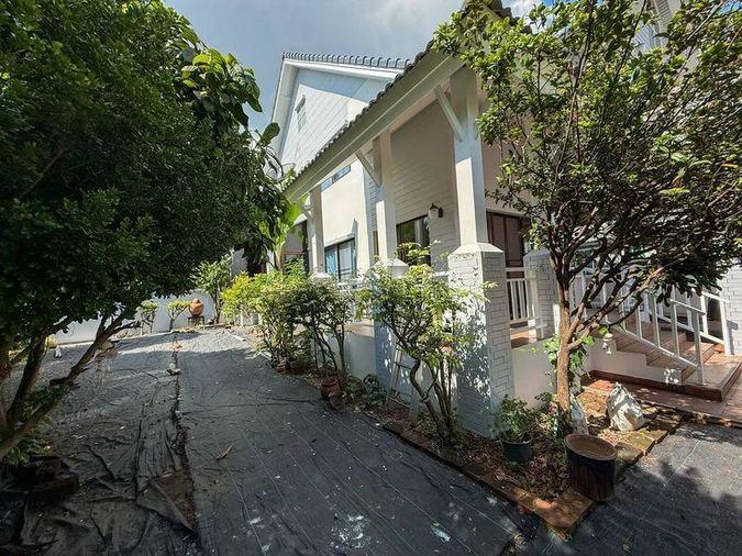 picture Sriracha detached house for rent, Country Home 2 project, great  location, near J-Park Mall - 18/20