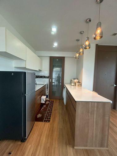 picture Green Lake Condo Sriracha for rent, beautiful room, fully furnished,  move in ready - 9/11