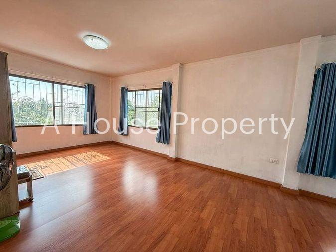 picture Sriracha detached house for rent, Country Home 2 project, great location, near J-Park Mall - 11/20