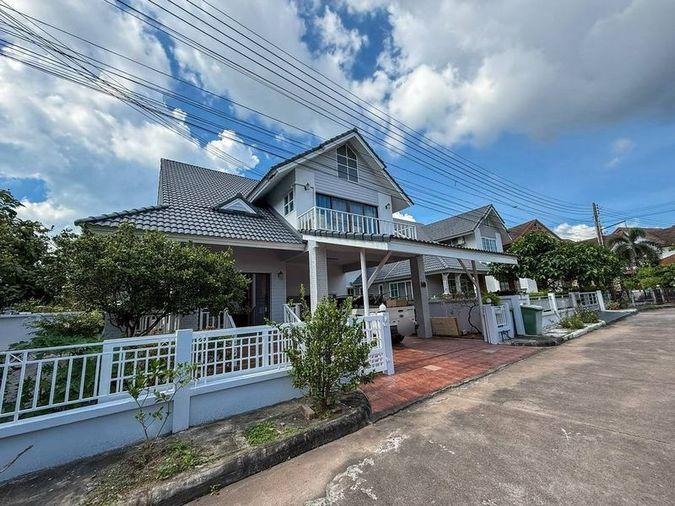 picture Sriracha detached house for rent, Country Home 2 project, great  location, near J-Park Mall - 20/20