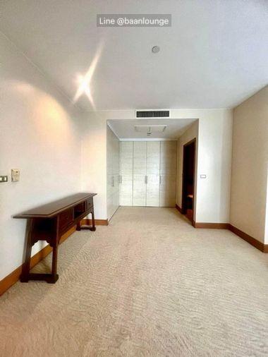 picture Spacious balcony with city views at Ascott Sathorn - 5/14
