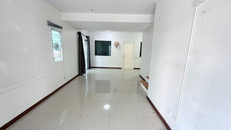 รูป 🏡 ขายทาวน์เฮ้าส์ 2 ชั้น โครงการ บ้านพฤกษา ไพร์ม ศรีนครินทร์ - บางนา ขนาด 23.5 ตร.วา มีพื้นที่จอดรถ หน้าบ้าน ทิศใต้ ทิศรับทรัพย์ นำโชคสุดๆ 🌤 - รูปที่ 26/29