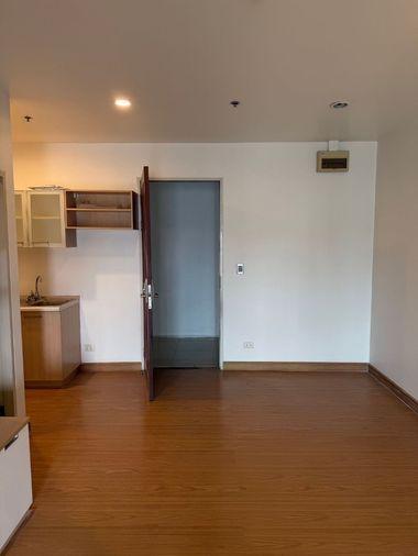 picture Selling a burden 🔥🔥 Special price condo, good location,The Complete Rajprarop MD-25084811 - 3/6
