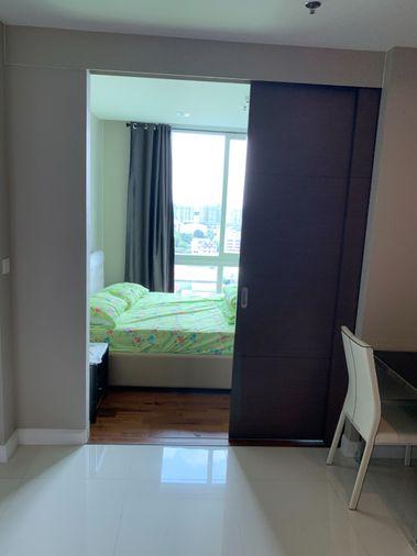 picture For rent ✨ The Metropolis Samrong Interchange ✨ near BTS Samrong, fully furnished and equipped with appliances - 2/6