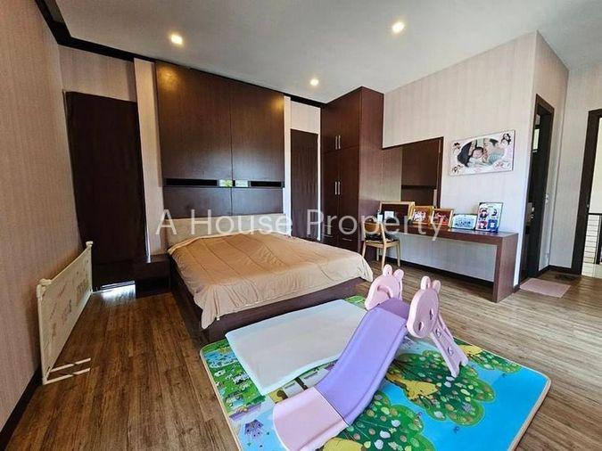 รูป ขายบ้านสวย สไตล์ Modern Tropical หมู่บ้านนคราทรัพย์ ใกล้อ่างเก็บน้ำบางพระ - รูปที่ 9/19