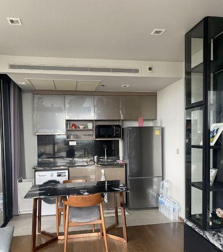 picture Corner unit with a view, curved windows, and privacy at IDEO Q Sukhumvit 36. - 8/11