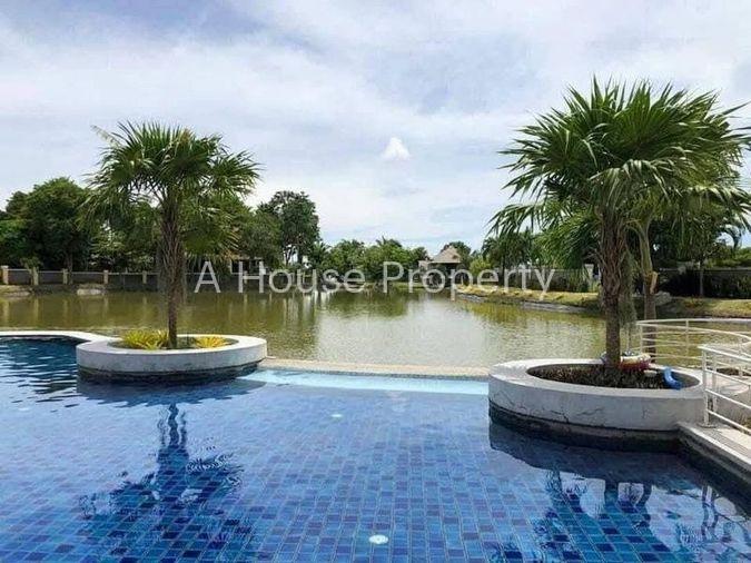 รูป ขายบ้านหรูพัทยา โครงการ เดอะ วิลเลจ แอท ฮอร์สชูพอยท์ บางละมุง ชลบุรี - รูปที่ 17/17