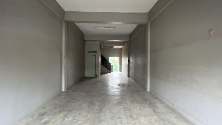 รูป CIMB 0752 : หมู่บ้านจักรไพศาล 18 - รูปที่ 2/7