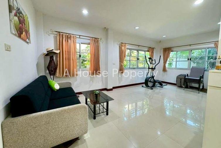 picture 2-storey detached house for rent, Thara Dara Project, Sriracha, Chonburi - 2/20