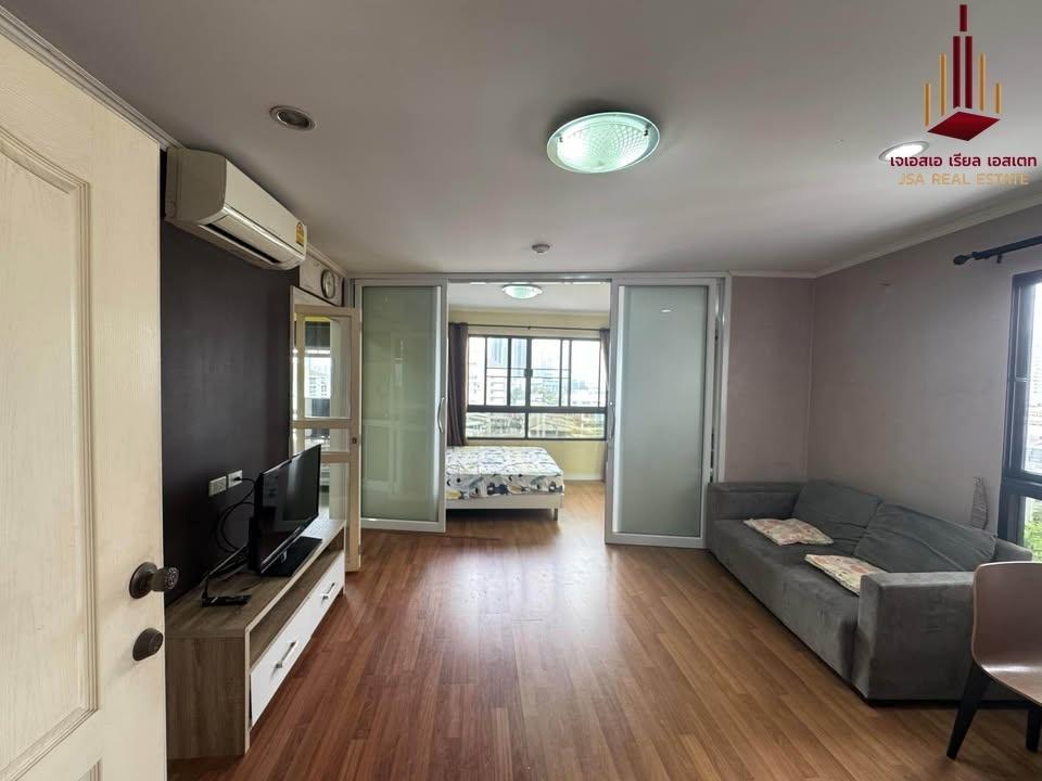 picture ✨ For Sale : Lumpini Place Narathiwas 24 Condo ✨  💰 only 2,600,000  thb - 1/5