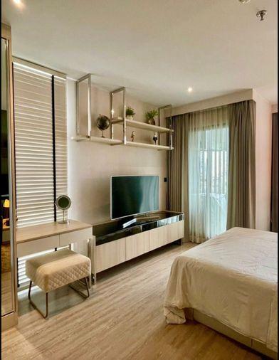 picture Rhythm Ekkamai. Studio 30sqm. Line id: @pfagent - 1/7