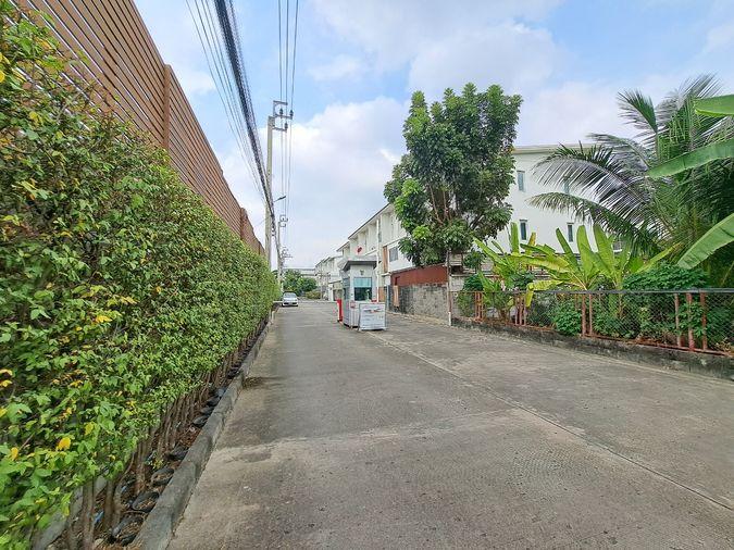 รูป AI 0144 : บ้านอยู่เย็น ดีลักซ์ ทาวน์  - รูปที่ 44/44