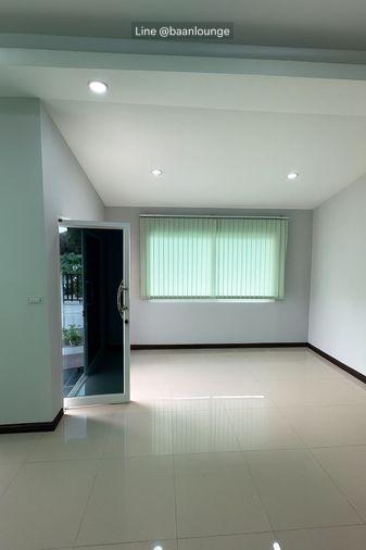 รูป 6 ห้องนอนส่วนตัวมีห้องน้ำในตัว ที่จอดรถ 10 คัน บ้าน บางนา-ตราด - รูปที่ 12/24