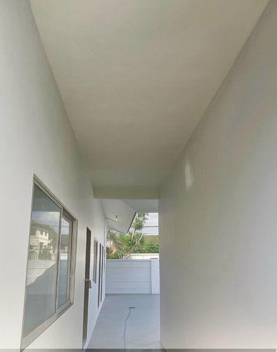 รูป 6 ห้องนอนส่วนตัวมีห้องน้ำในตัว ที่จอดรถ 10 คัน บ้าน บางนา-ตราด - รูปที่ 16/24