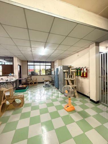 รูป เนื้อที่ใช้สอยเยอะ จอดรถในตึกได้ 6 คัน ใกล้ สะพานซังฮี้ ตึกแถว อาคารพาณิชย์ ถนนราชวิถี - รูปที่ 23/51