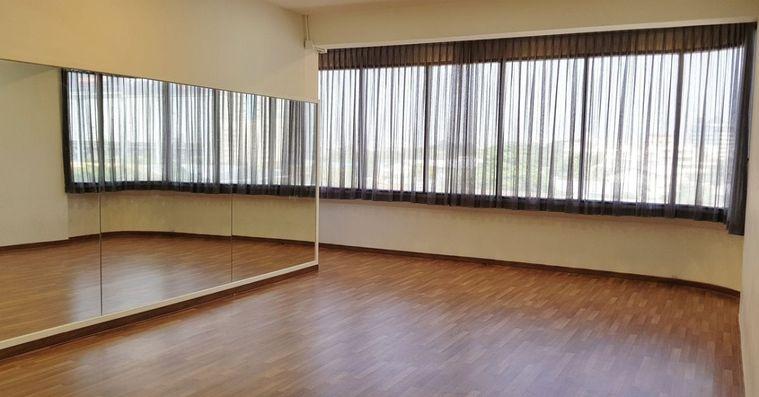 picture Good Location , neat Chatukjak market Central Ladprao Mrt Phaholyothin Office space for rent - 4/7