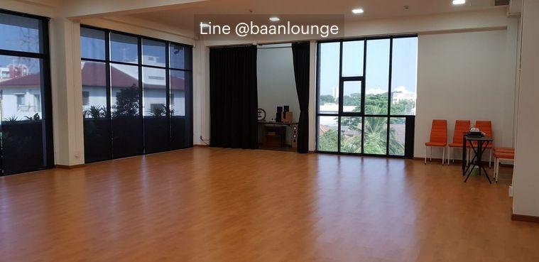 picture Good Location , neat Chatukjak market Central Ladprao Mrt Phaholyothin Office space for rent - 1/7